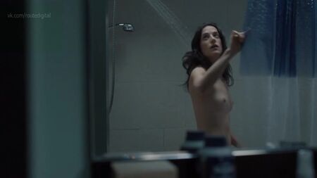 لورانس ليبوف، وغيرها - Nude - Marche a L'Ombre الموسم 3 الحلقة 3-6 (2018) HD 720p مشاهدة عبر الإنترنت