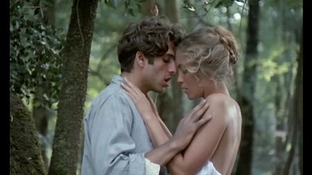 غريتا سكاكي، ديزيريه نوسبوش عاريات - صباح الخير، بابل (إيطاليا 1987) شاهد الفيلم عبر الإنترنت