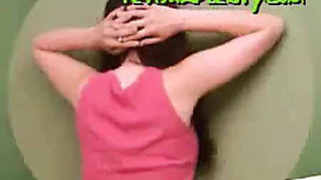 ابنة تُصفع حتى البكاء