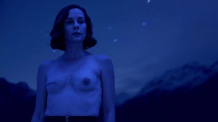إمبيث دافيدتز عارية - راي دونوفان الموسم 4 الحلقة 6 (2016) - جودة عالية عبر الإنترنت 1080p