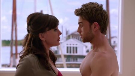 كريستا ألين - SignificantMother الموسم 1، الحلقات 1-3