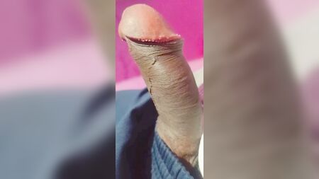 فيديو جنسي لـ سونا دي انتشر على نطاق واسع عبر رسائل MMS، يظهر فيه قضيبها، هندي أصيل