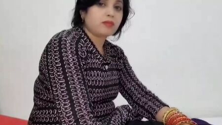 هل مارست الجنس معه في النسخة الصوتية باللغة الهندية؟