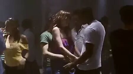 "Lie with Me" 2005 (رقصة إيروتيكية بين رجلين وامرأة)