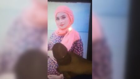 تكريم لـ«سيما إيما»، نجمة الإنستغرام الماليزية