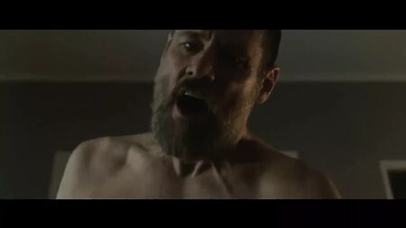 شارلوت غينسبورغ فيلم «أسرار مظلمة» 2016