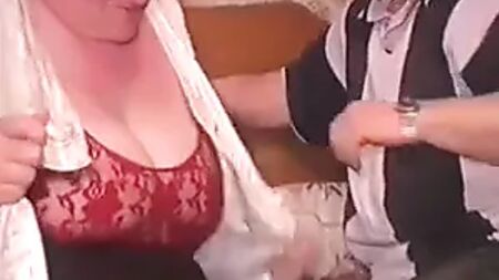 مجموعة من الأفلام الإباحية المصنوعة منزليًا والهواة