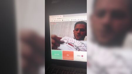 عاهرات تركيات يستمنين على OME TV