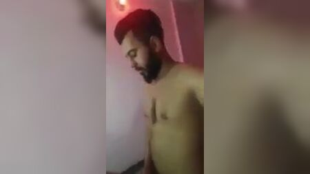 فيديو شاب مع فتاة جنسي