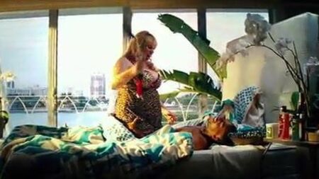 ريبيل ويلسون تبدو مثيرة في فيلم «Pain & Gain»