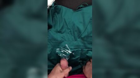 فورإيفر 21 وفستان آخر من الساتان