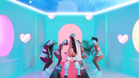 مجموعة مقاطع فيديو مصحوبة بموسيقى لـ«Like That» لـ«Doja Cat»