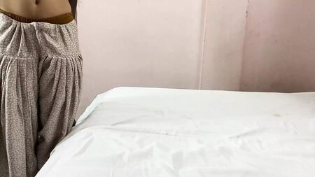 أول تجربة جنسية لفتاة قروية