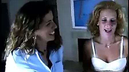 علاجها الأول للوجه