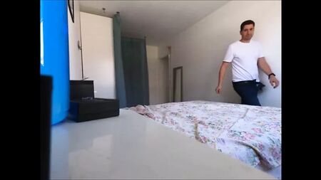 ممارسة الجنس الخفي مع الجدة