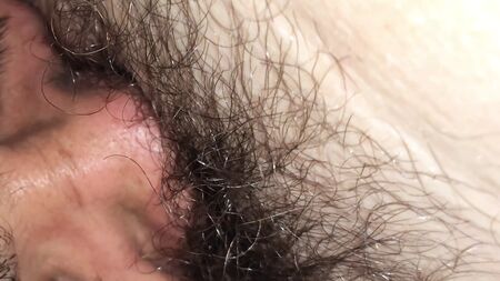 مص كس زوجتي المشعر