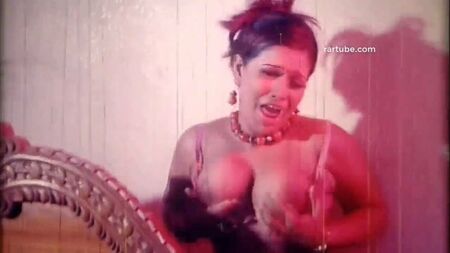 أغنية "Bangla Nude" – أرباز وبينكي