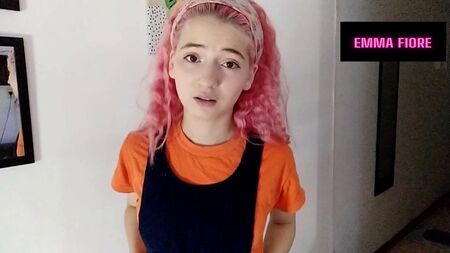 جليسة الأطفال تمص قضيبي وأنا أقذف في فمها (من وجهة نظر الشخص الأول)