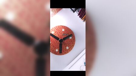مثلية يائسة في بث مباشر عبر الكاميرا