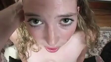 النشوة الجنسية باستخدام جهاز Sybian