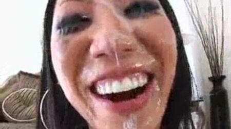 تيا لينغ في الصورة