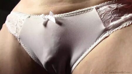 طلب شراء سراويل داخلية حسب الطلب