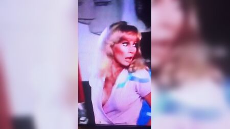 باربرا إيدون: جانب الثدي والحلمة