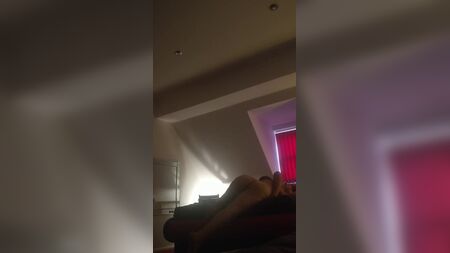 عاهرة بوسطن ذات الصدر الكبير