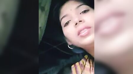 فتاة ماروادي ديسي، فتاة هندية نظيفة ومثيرة
