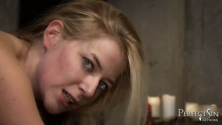 ألعاب، ألعاب، والمزيد من الألعاب - أوه جوي سيكس توي