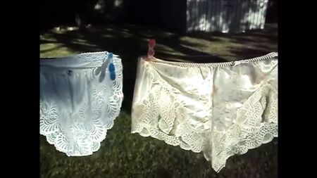 مجموعة كبيرة من السراويل 9