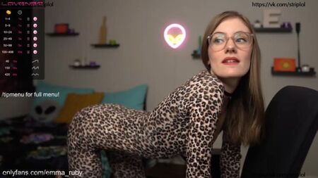 كاميرا Emma_Ruby's Cam - * نصيحة لتجعلني أقذف * 555=أصبح عاريًا * 1111= أقذف الآن * #لوفنس #بوتيت #طبيعي #شباب 2022-03-18 15:40:21
