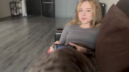 ملكة جمال ، يمكنك فمك لبضع دقائق