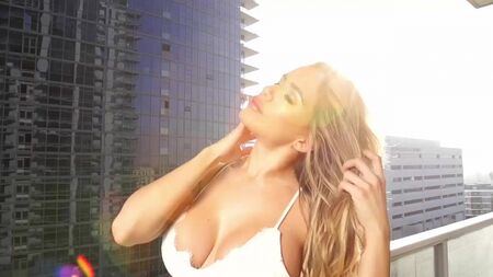 فيديو شانتيل زاليس عارية عارية على الانستقرام [كل الجنس، أثداء كبيرة، HQ 720p]