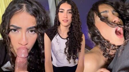 لا يمكن لللاتينية العاطفية إلا أن تنزل
