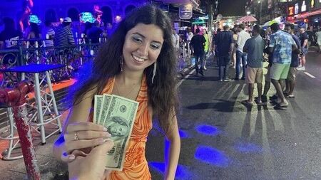 ماذا يمكنك أن تفعل من أجل المال؟