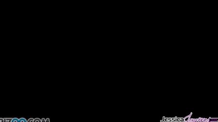 جنس العام الجديد ثلاثة مثليه