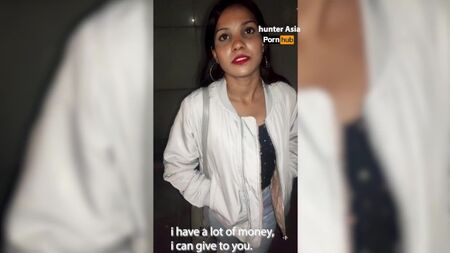 منزل مع تمتص جميل يحب القفز