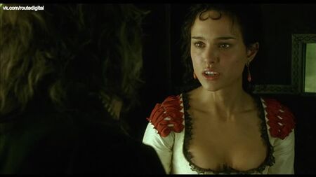ناتالي بورتمان عارية - أشباح غويا (2006) HD 1080p BluRay / مشاهدة عبر الإنترنت / ناتالي بورتمان - أشباح غويا