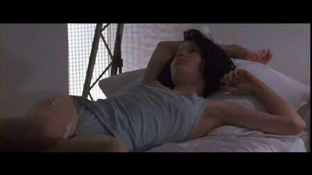 بريدجيت فوندا عارية - نقطة اللاعودة (1993) HD 1080p