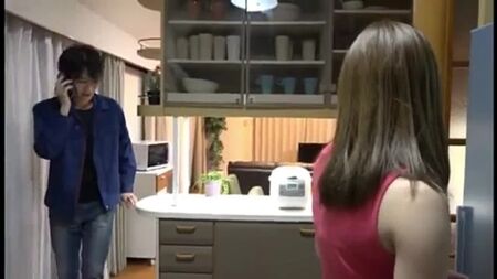 زوجة يابانية تخون زوجها.mp4