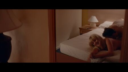 شيريدان سميث عارية - فيلم "7.39" (2014) بدقة HD 1080p - مشاهدة عبر الإنترنت / شيريدان سميث - 7.39