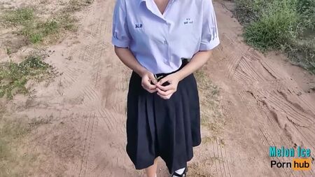 Melon_Ice_-_طالب_يمارس_الجنس_مع_معلمته_من_أجل_الدرجات_في_الغابة_علم_الأحياء_تايلاندي_ممارسة_الجنس_مع_المعلمة.mp4