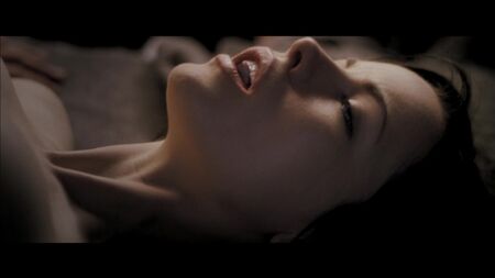 كيت بيكنسيل عارية - Underworld: Evolution (2006) بدقة عالية 1080p