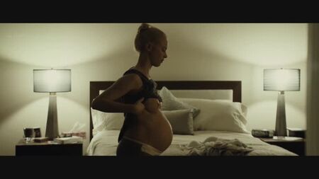 سارة غادون عارية - فيلم «Enemy» (2013) بدقة HD 1080p (نسخة الويب) - مشاهدة عبر الإنترنت
