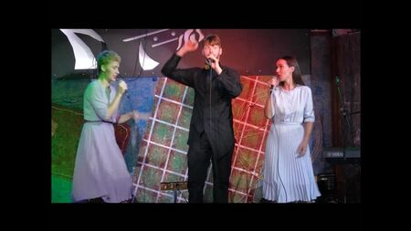 "الأسد والحلاق" من فيلم "ميري بوبينز، إلى اللقاء!"