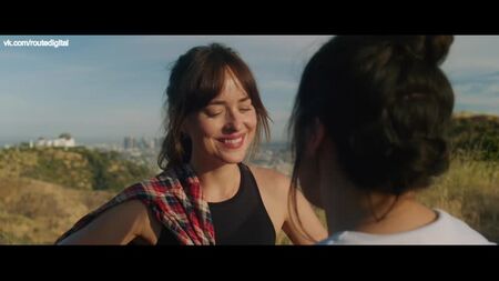 داكوتا جونسون، تريسي إليس روس، جون ديان رافائيل - فيلم «ذا هاي نوت» (2020) بدقة HD 1080p على الإنترنت. مشاهد عري؟ مثير! شاهده عبر الإنترنت