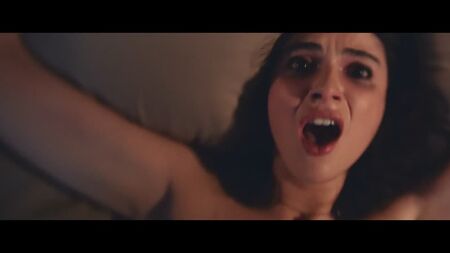 فانيسا مارانو، جيورجيا ويغام، وغيرهن – Saving Zoë (2019) 1080p عري؟ مثير! / فانيسا مارانو، جيورجيا ويغام – Saving Zoë