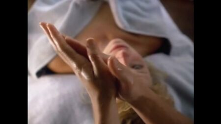 ليا طومسون، فيكتوريا جاكسون عاريات - «Casual Sex» (1988) مشاهدة عبر الإنترنت / ليا طومسون، فيكتوريا جاكسون - «بدون التزامات»