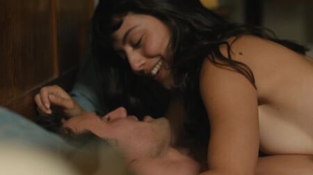 أليساندرا ماستروناردي عارية - «تائهة في فلورنسا» (2017) HD 1080p